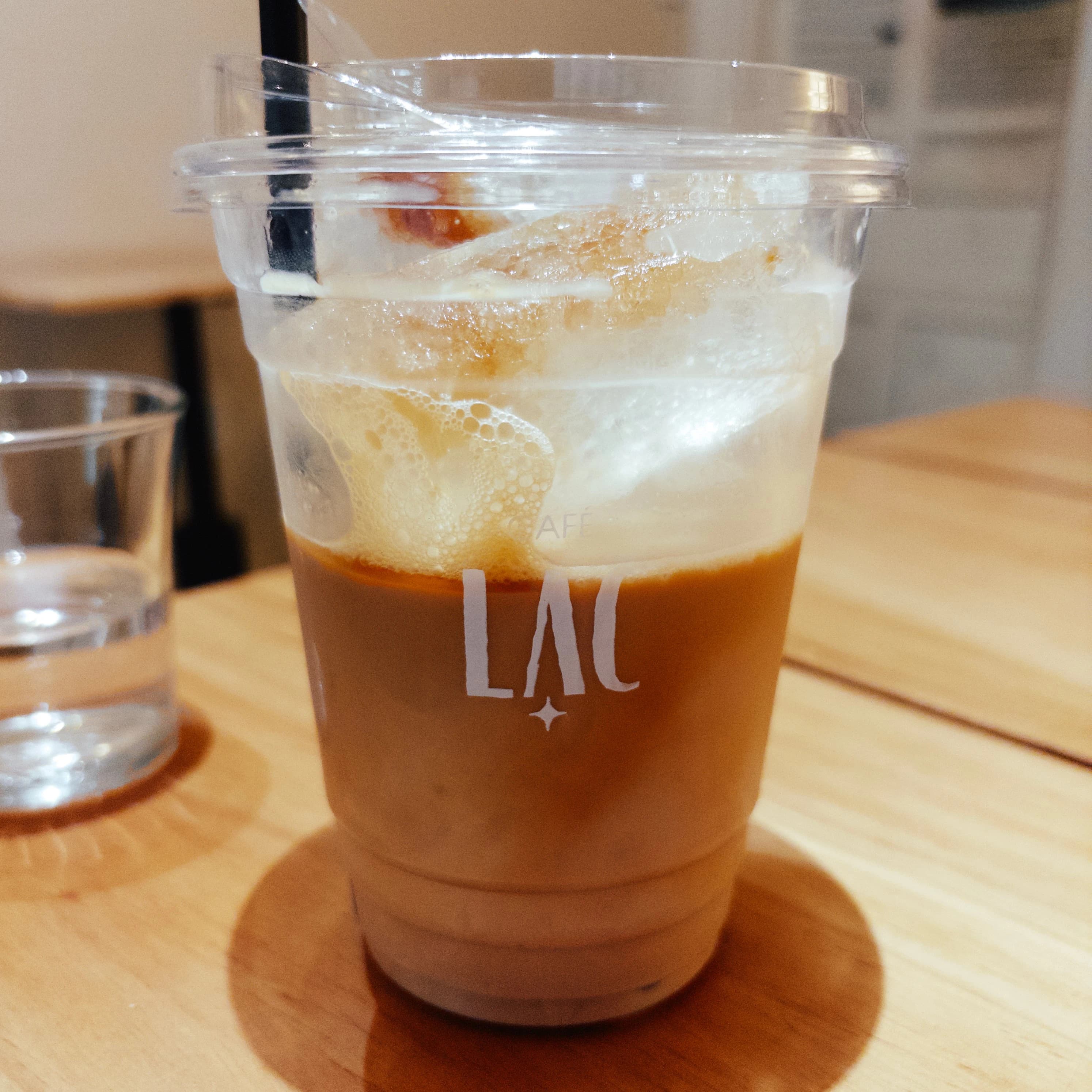 Lạc Cafe